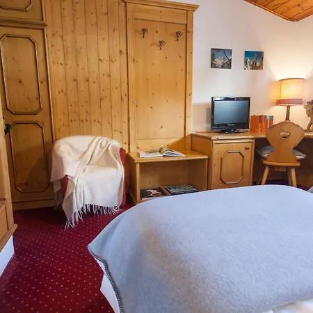 Vallee Blanche Hotel 3*