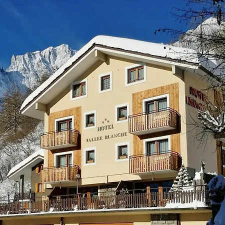 Vallee Blanche Hotel