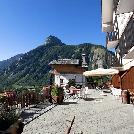 Hotel Vallee Blanche 3*