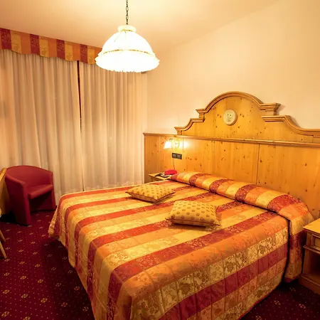 Vallee Blanche Hotel