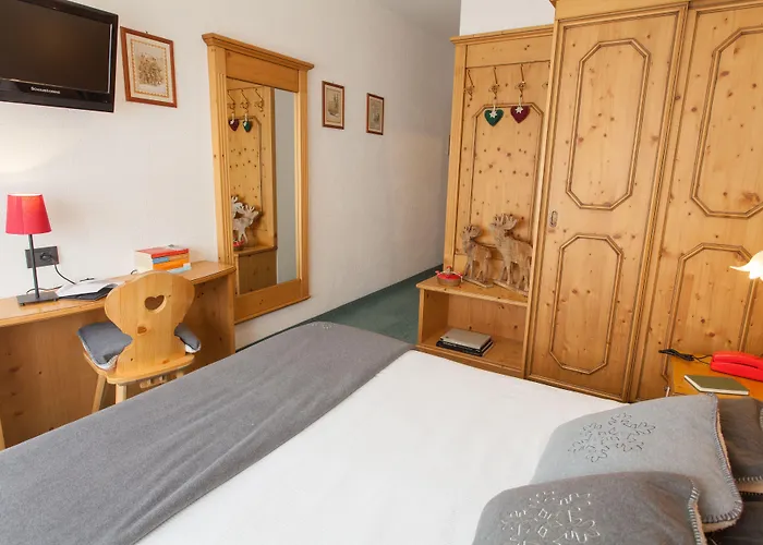 Vallee Blanche Hotel