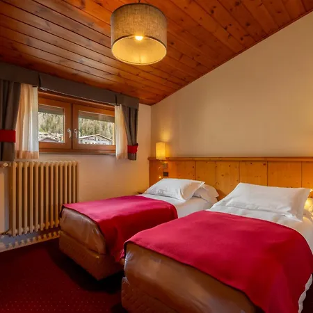 Vallee Blanche 3* 쿠르마예