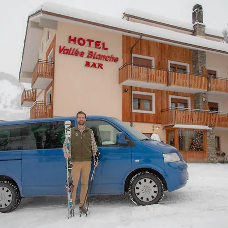 Vallee Blanche 3* Курмайор