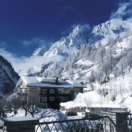 Vallée Blanche Hotel