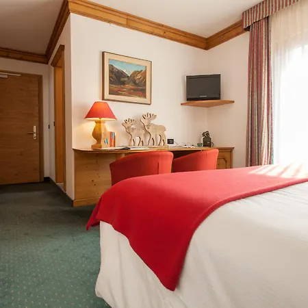 Vallee Blanche 3* Курмайор