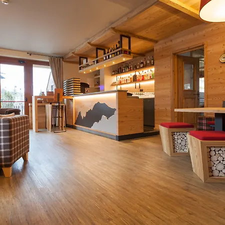 Vallee Blanche Готель