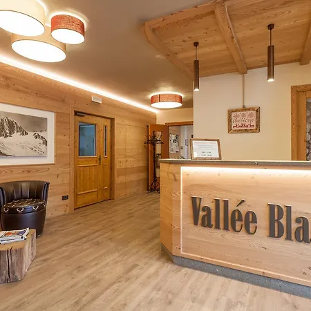 Vallee Blanche Курмайор